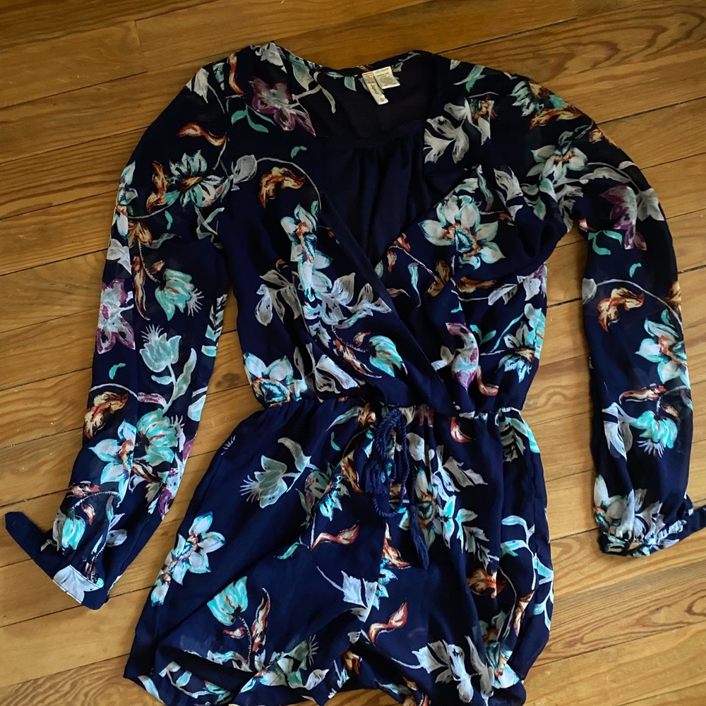 Long sleeve romper